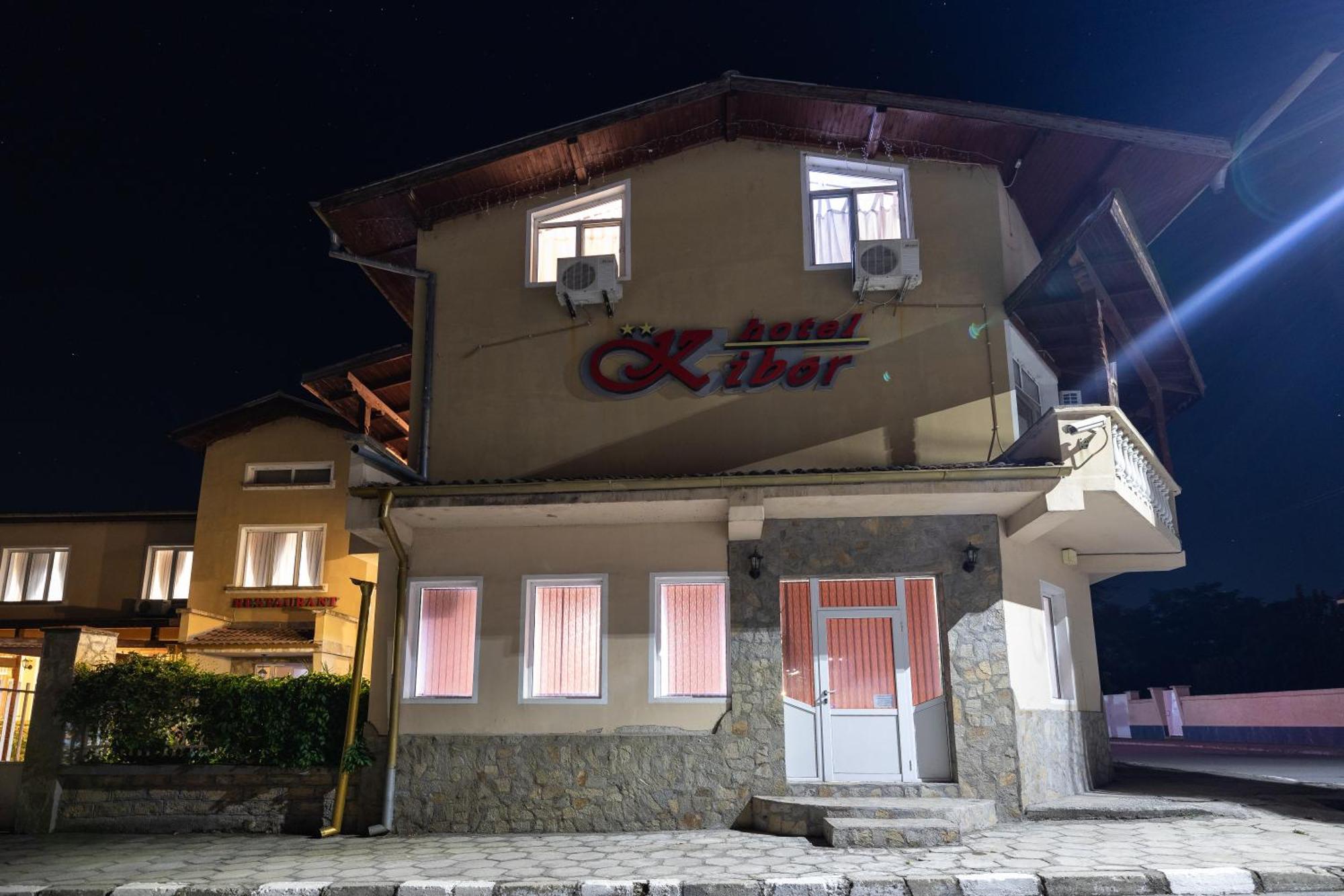 Hotel Kibor Gulubovo  Exterior foto